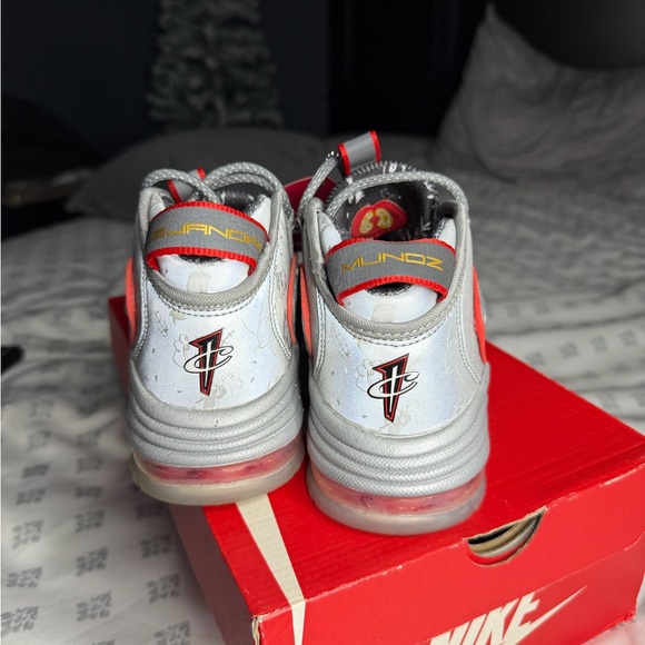 2014 Nike Air Max Penny ‘Doernbecher’ SF 49ERS - Picture 7 of 11